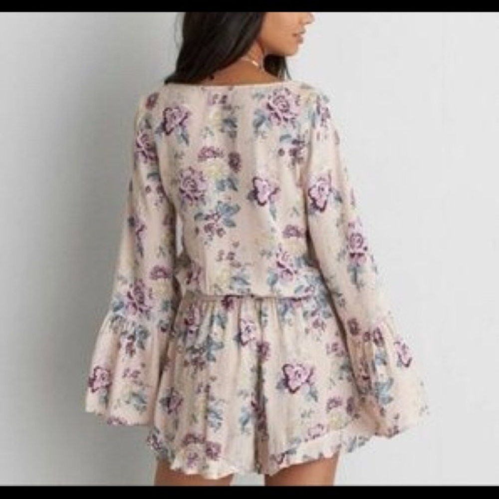 ππHost Pickππ AEO - Sexy floral wrap romper - Picture 2 of 3